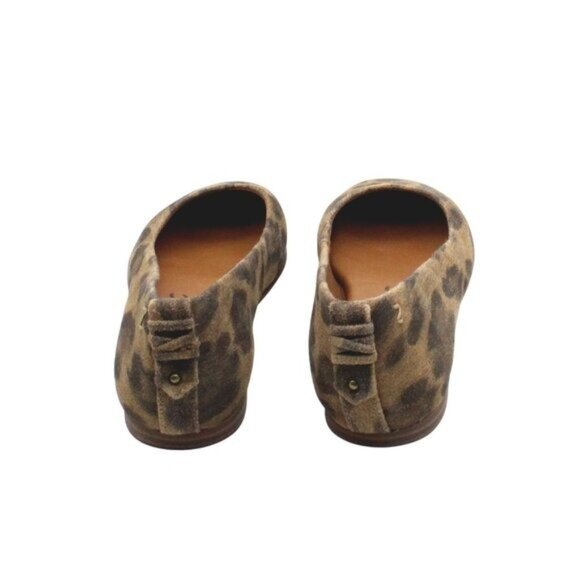 Zodiac Lily Slip-on Flats Women S Shoes - Picture 2 of 8